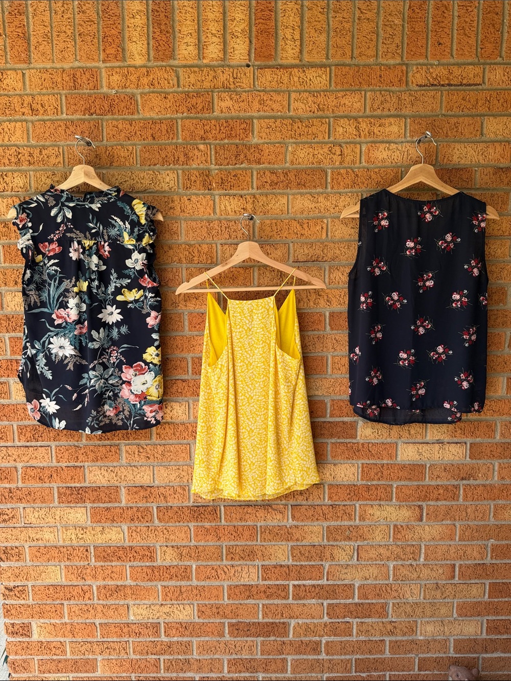 LOFT 3-piece Bundle M&MP Floral Sleeveless Work Play Blouses - Picture 10 of 10